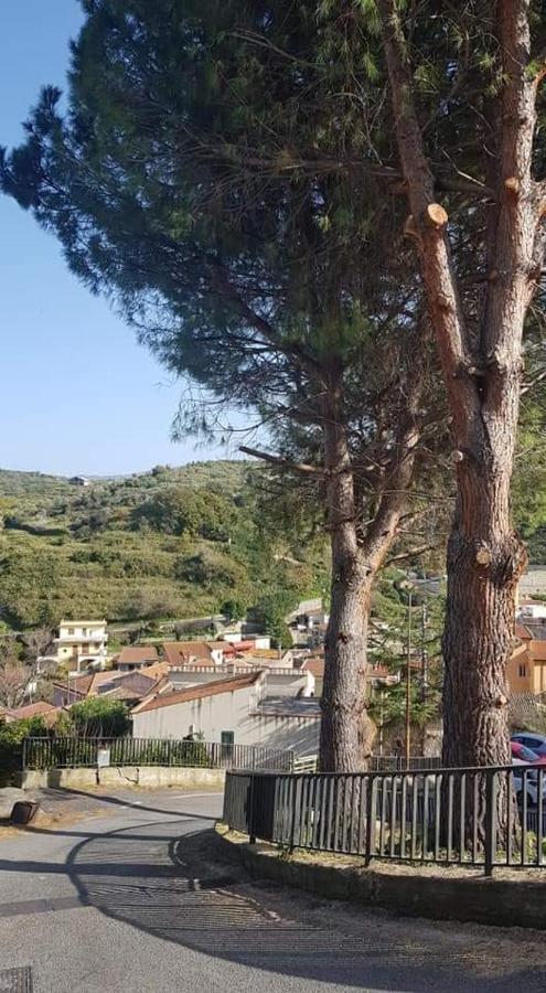 Lontano Dal Caos A Due Passi Dal Mare Villa Condro Exterior photo
